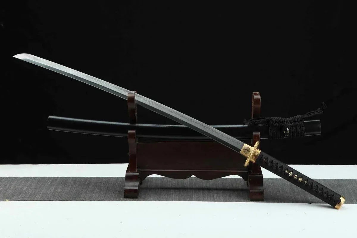Katana Kuro 黒 - obrazek 2