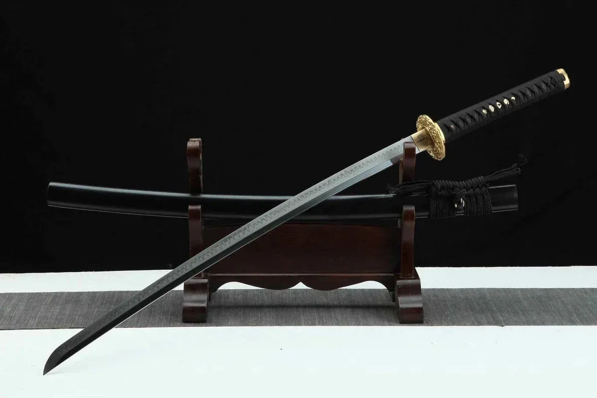 Katana Kuro 黒 - obrazek 3