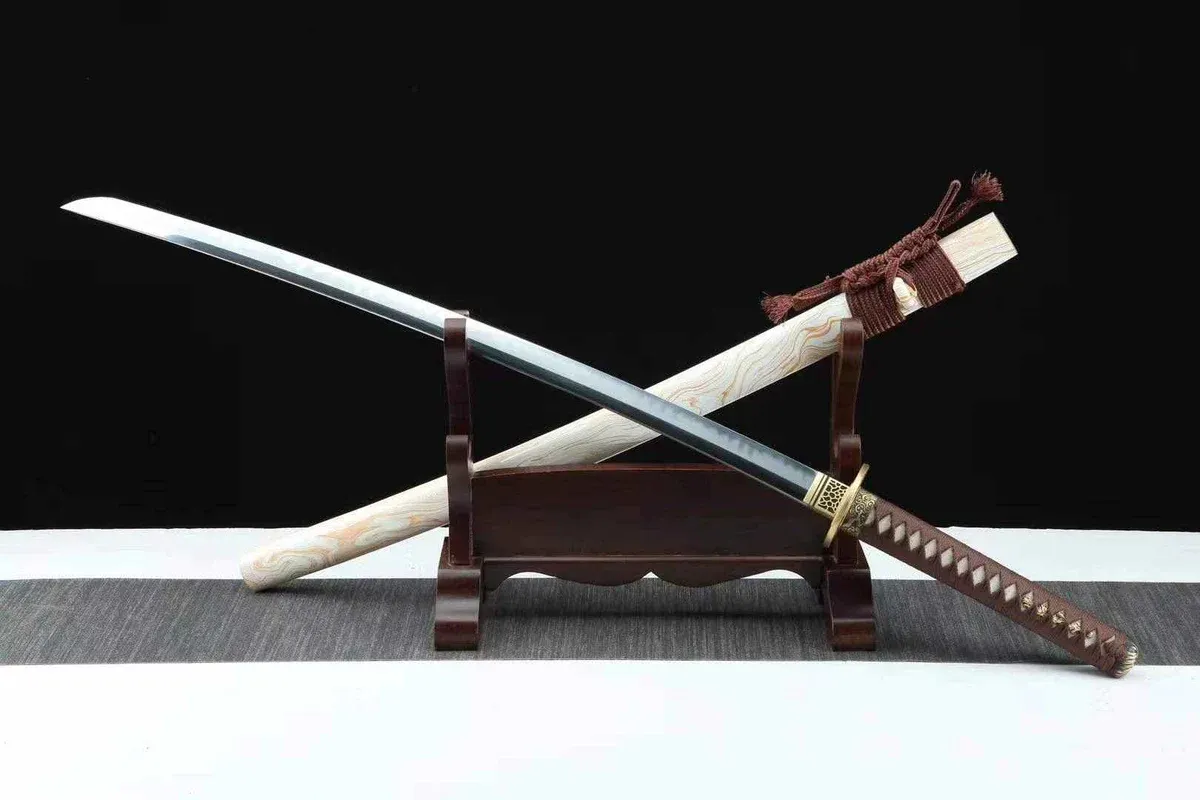 Katana Yūga 優雅 - obrazek 3